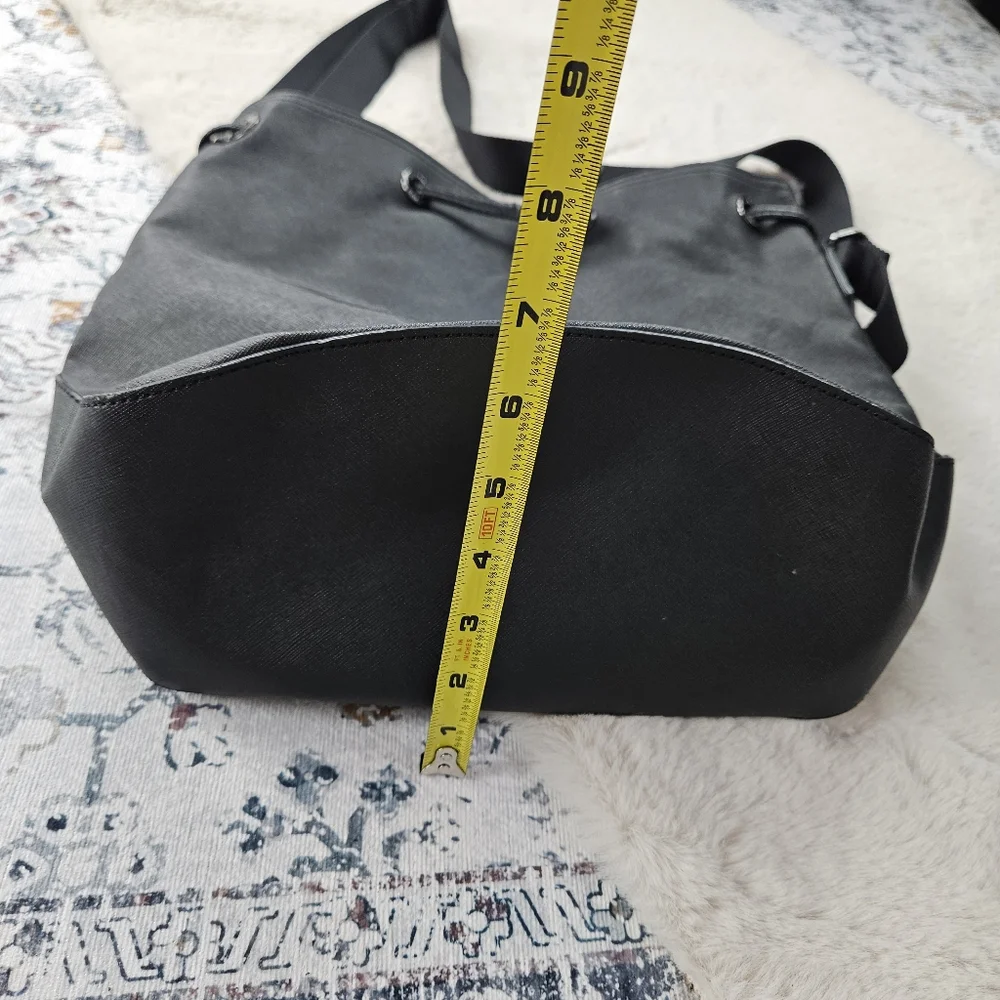 Lululemon Black Bucket Bag